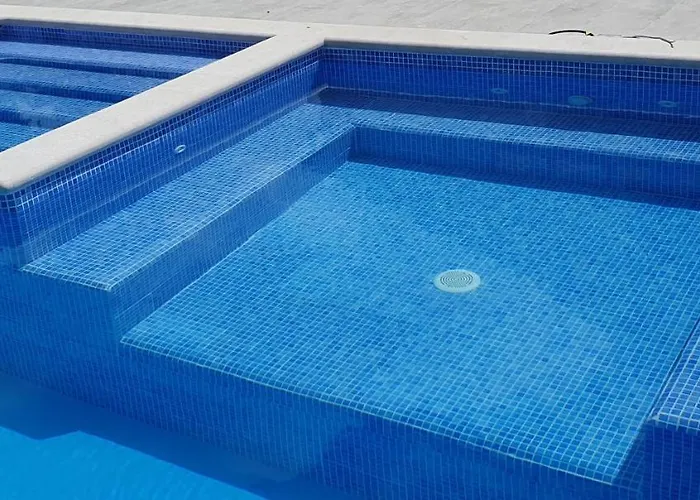 Miriva Βίλα Katuni